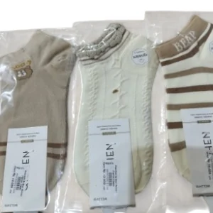 Kaos Kaki Qi Shen Woman Fashion Classic