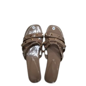 Rahel Sandal