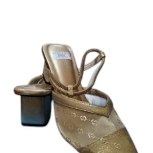 Sepatu Slop VINNICI (2)